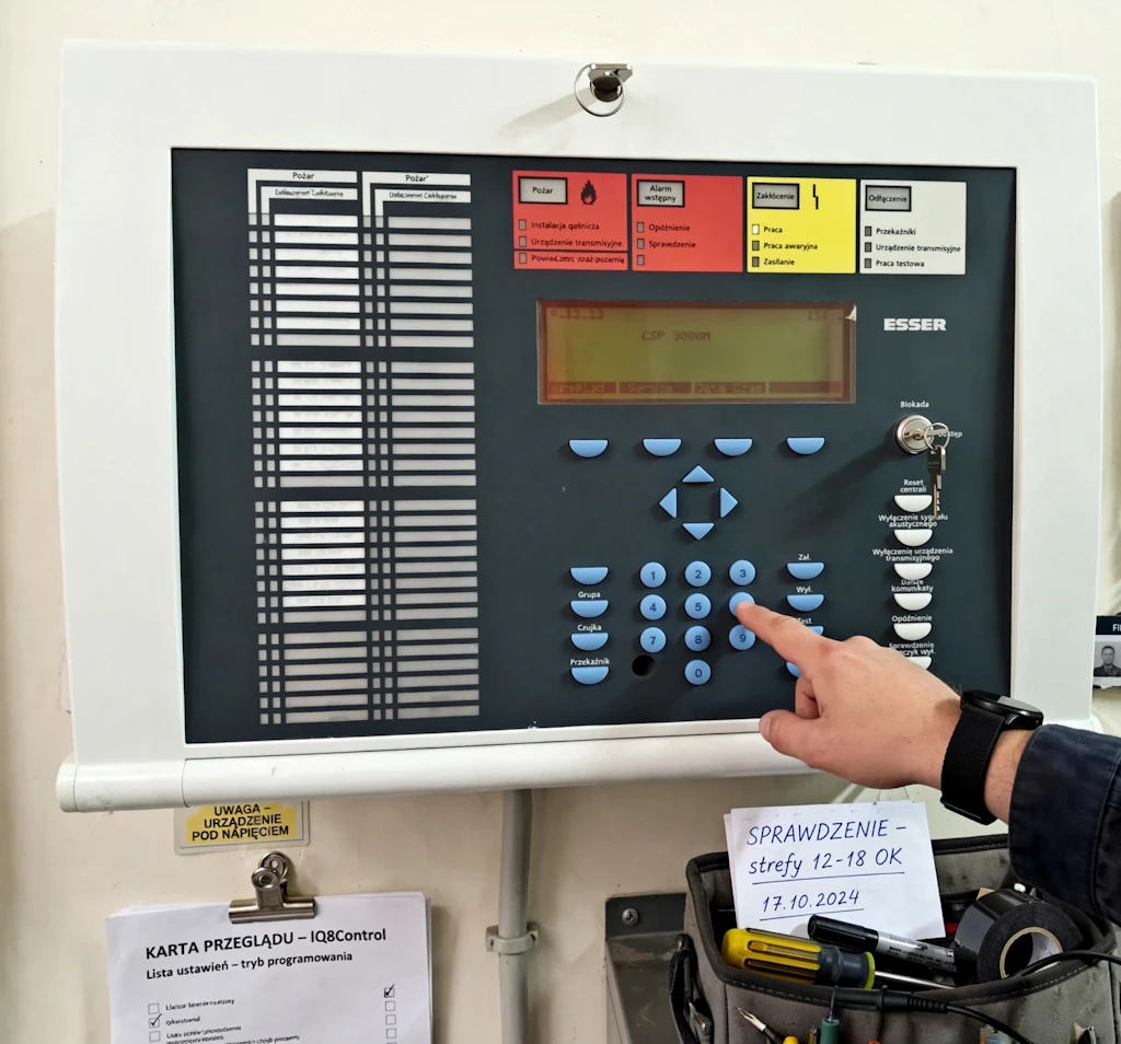 Centrala Esser IQ8Control – serwis i programowanie
